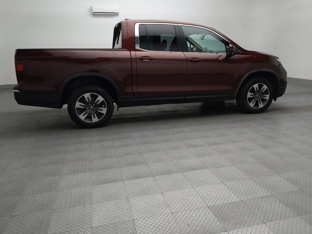 Used 2019 Honda Ridgeline RTL-T image 10