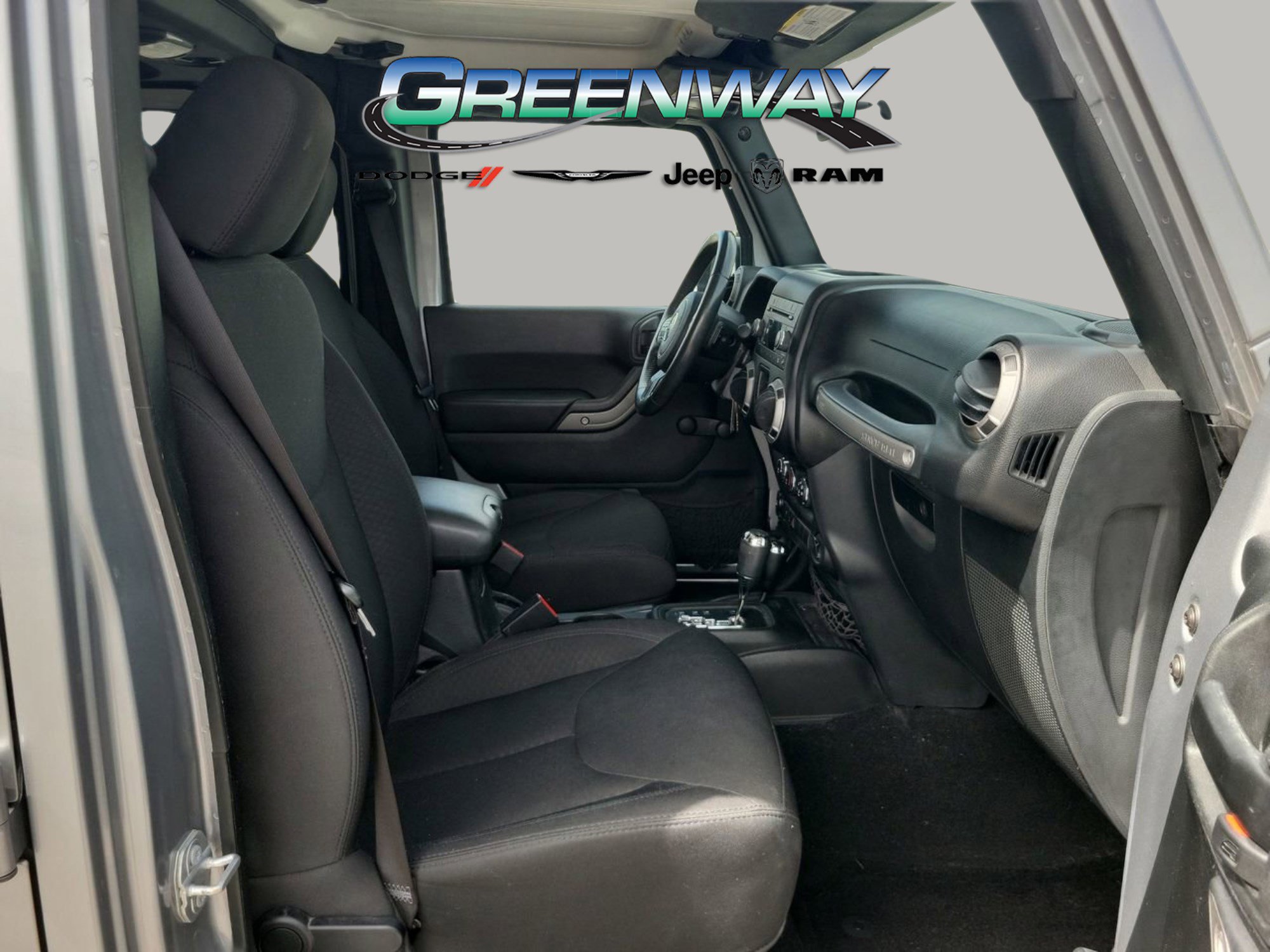 Used 2017 Jeep Wrangler Unlimited Sport w/ Connectivity Group AWD/4WD image 11