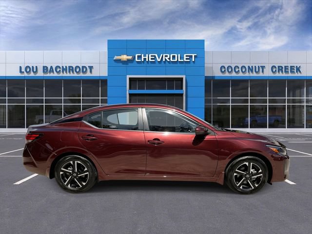 Used 2025 Nissan Sentra SV FWD image 9