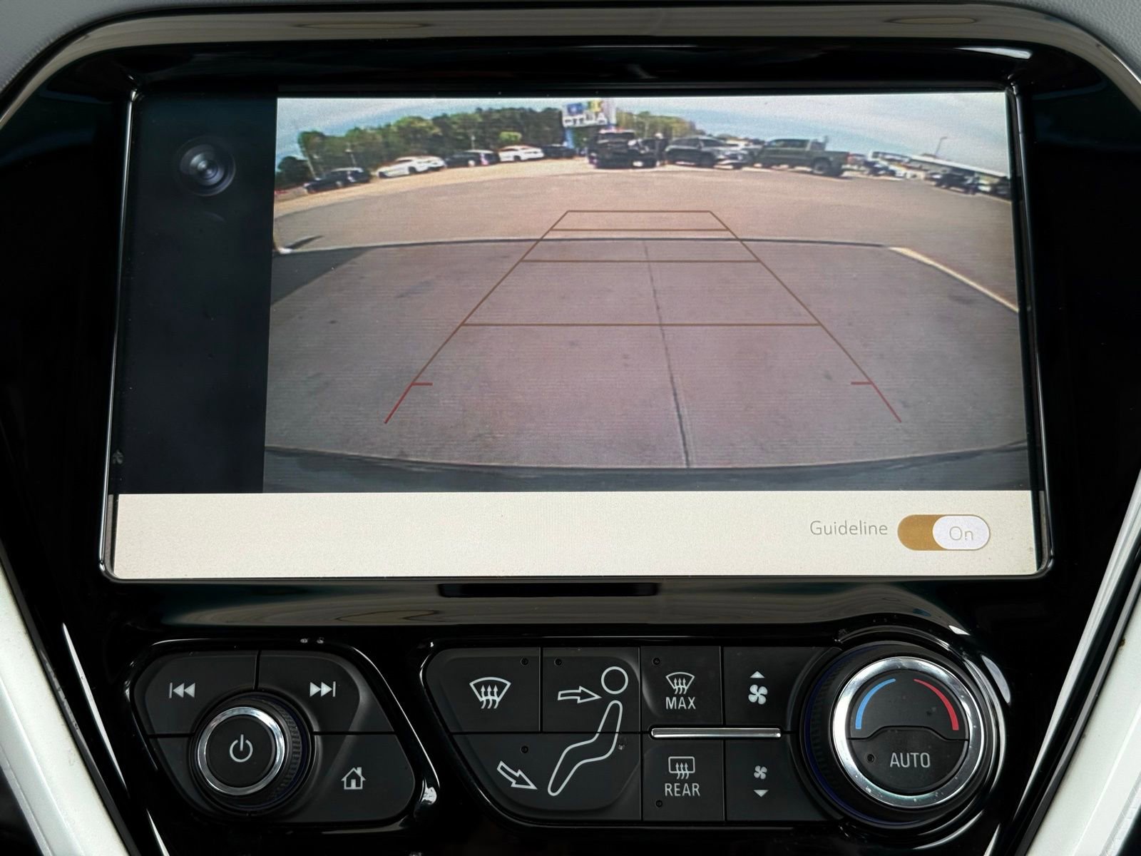 Used 2018 Chevrolet Bolt LT FWD image 38