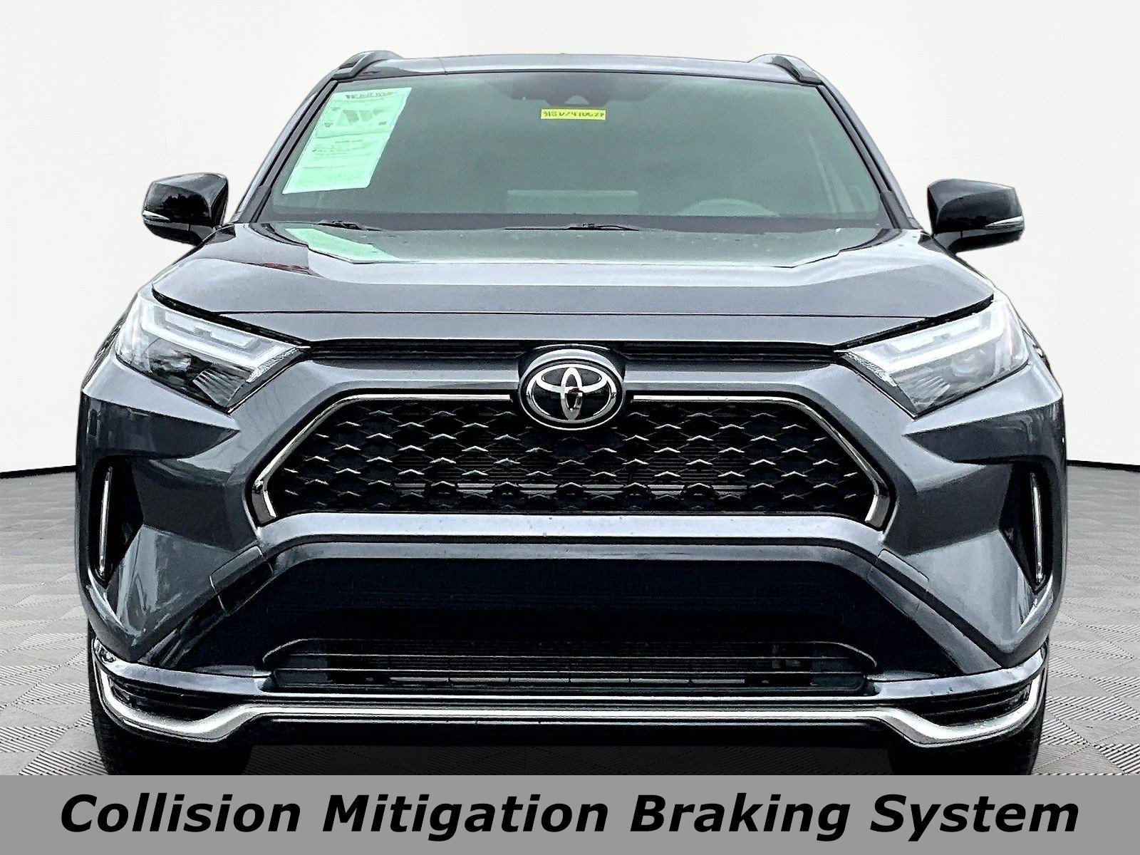 Used 2025 Toyota RAV4 XSE w/ Weather Package AWD/4WD image 2