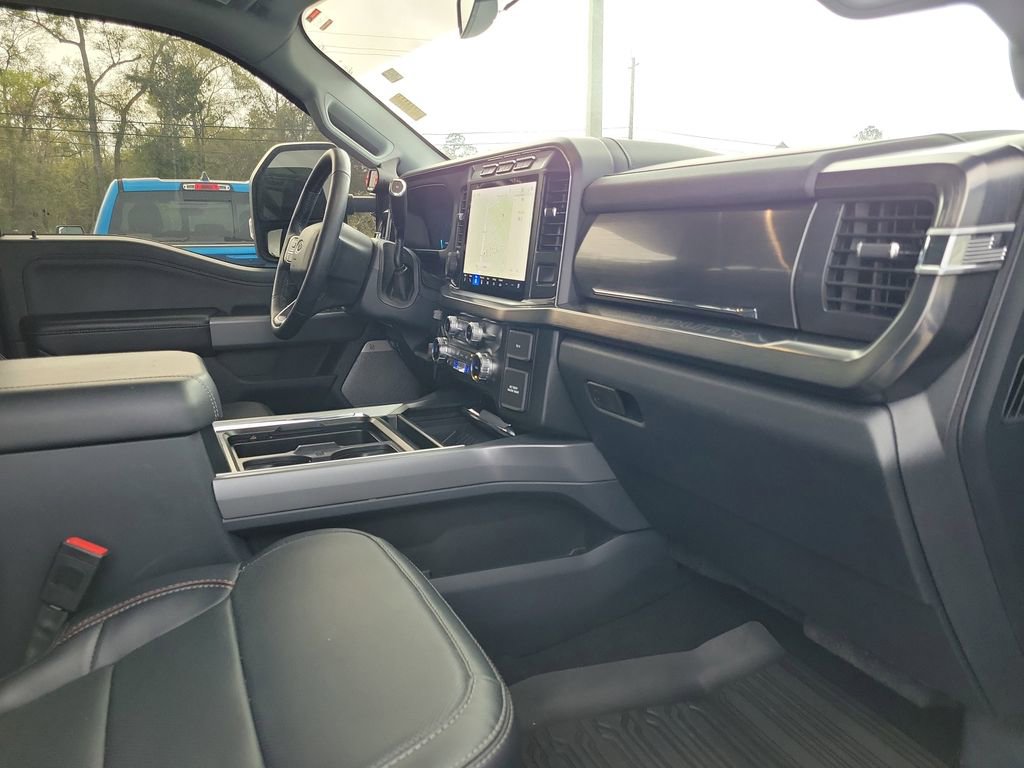 Used 2024 Ford F250 Lariat w/ Lariat Ultimate Package image 33