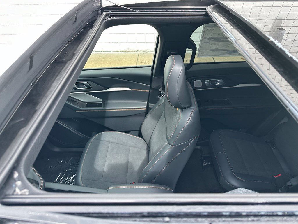 New 2027 Ford Explorer Tremor AWD/4WD image 7