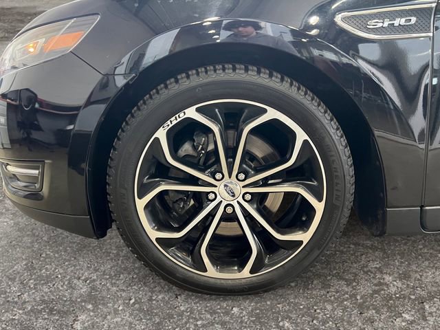 Used 2016 Ford Taurus SHO w/ Equipment Group 401A AWD/4WD image 12