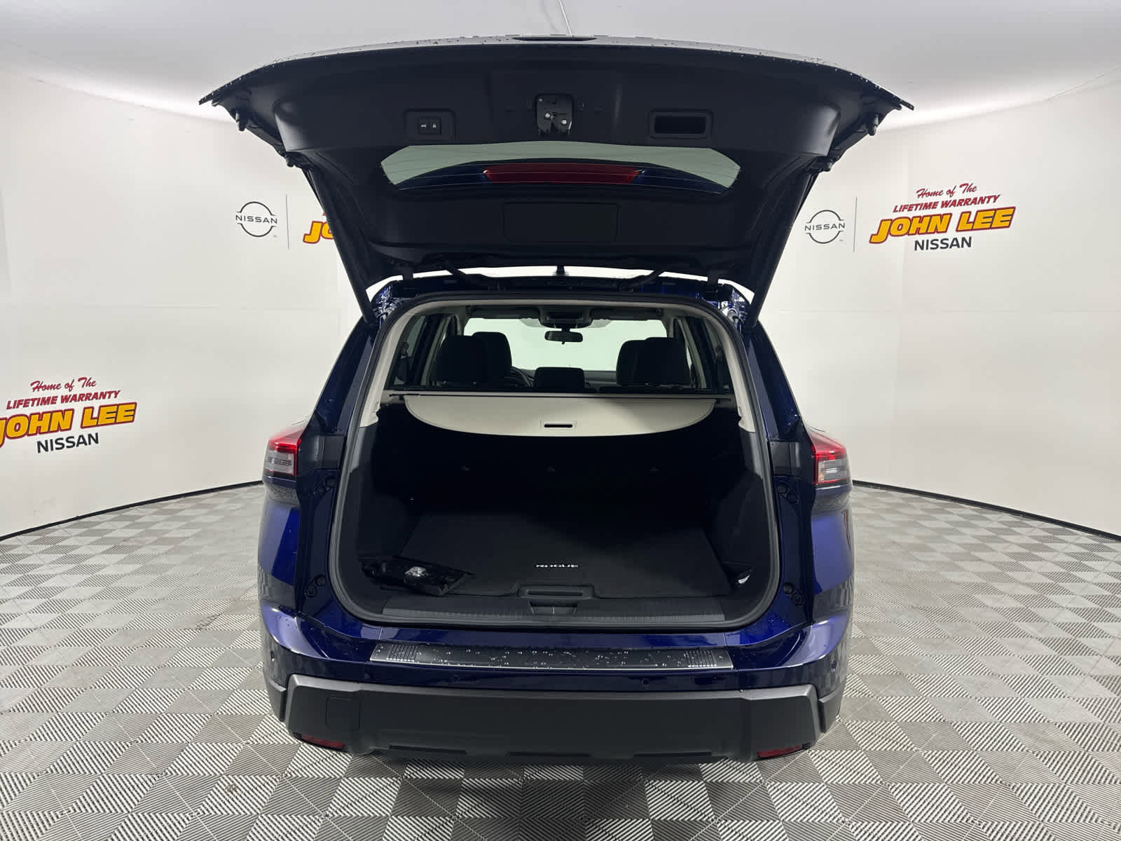 New 2026 Nissan Rogue SV image 5