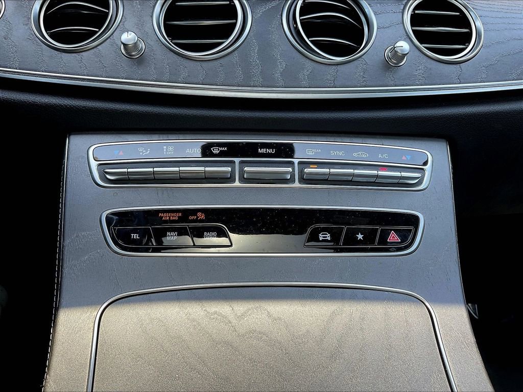Used 2021 Mercedes-Benz E 350 4MATIC Sedan image 15