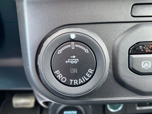 New 2026 Ford Maverick Lariat w/ Black Appearance Package image 31