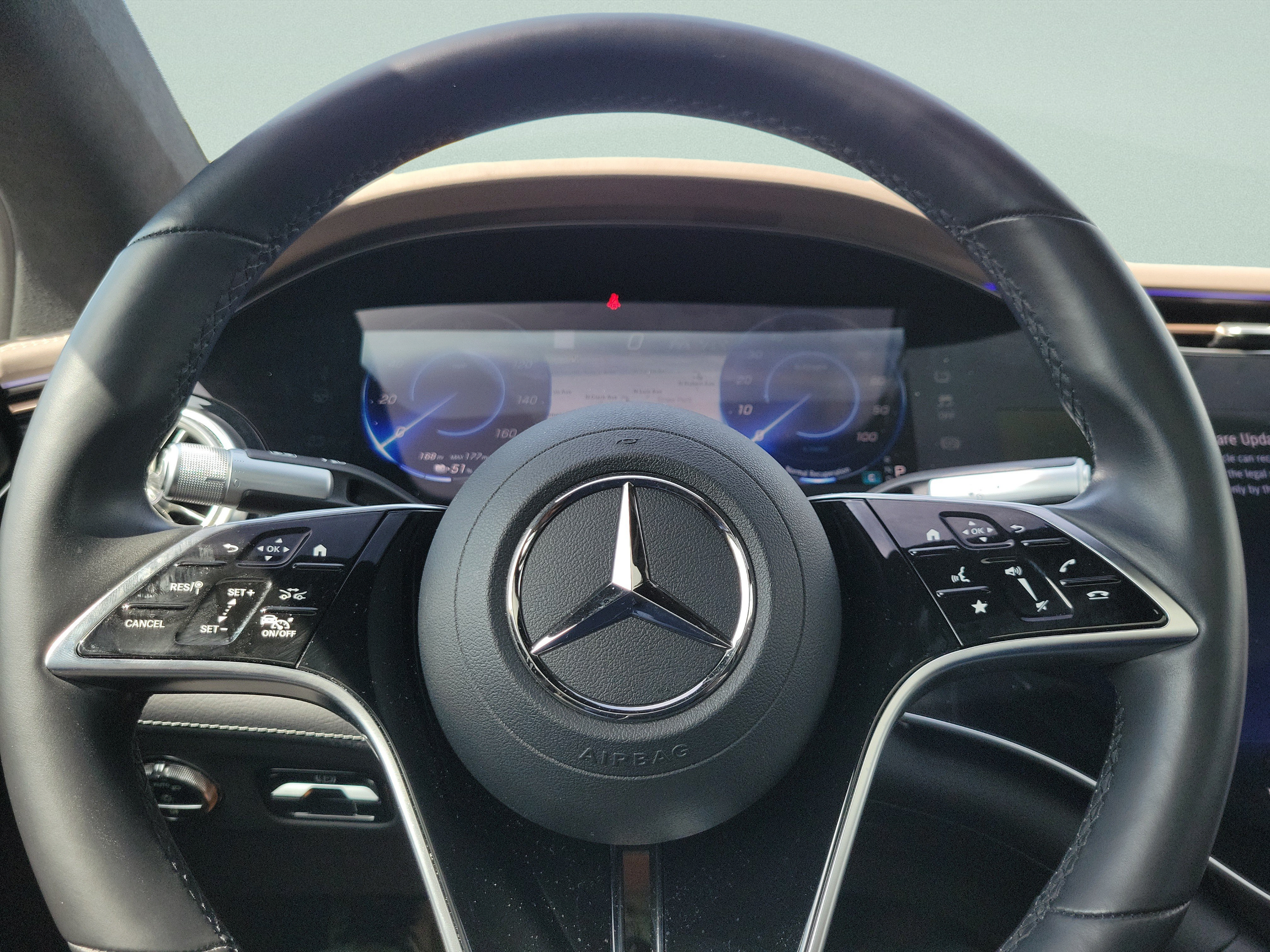Certified 2024 Mercedes-Benz EQS 580 4MATIC Sedan image 19