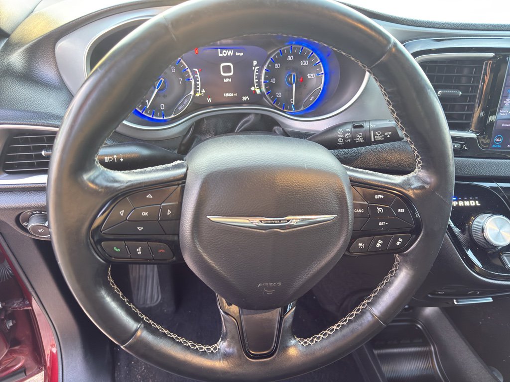 Used 2020 Chrysler Pacifica Touring-L Plus w/ Advanced Safetytec Group image 16