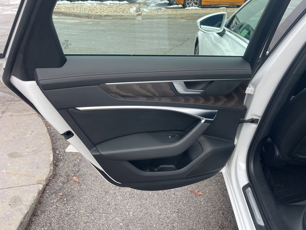 Used 2023 Audi A6 2.0T Premium image 16