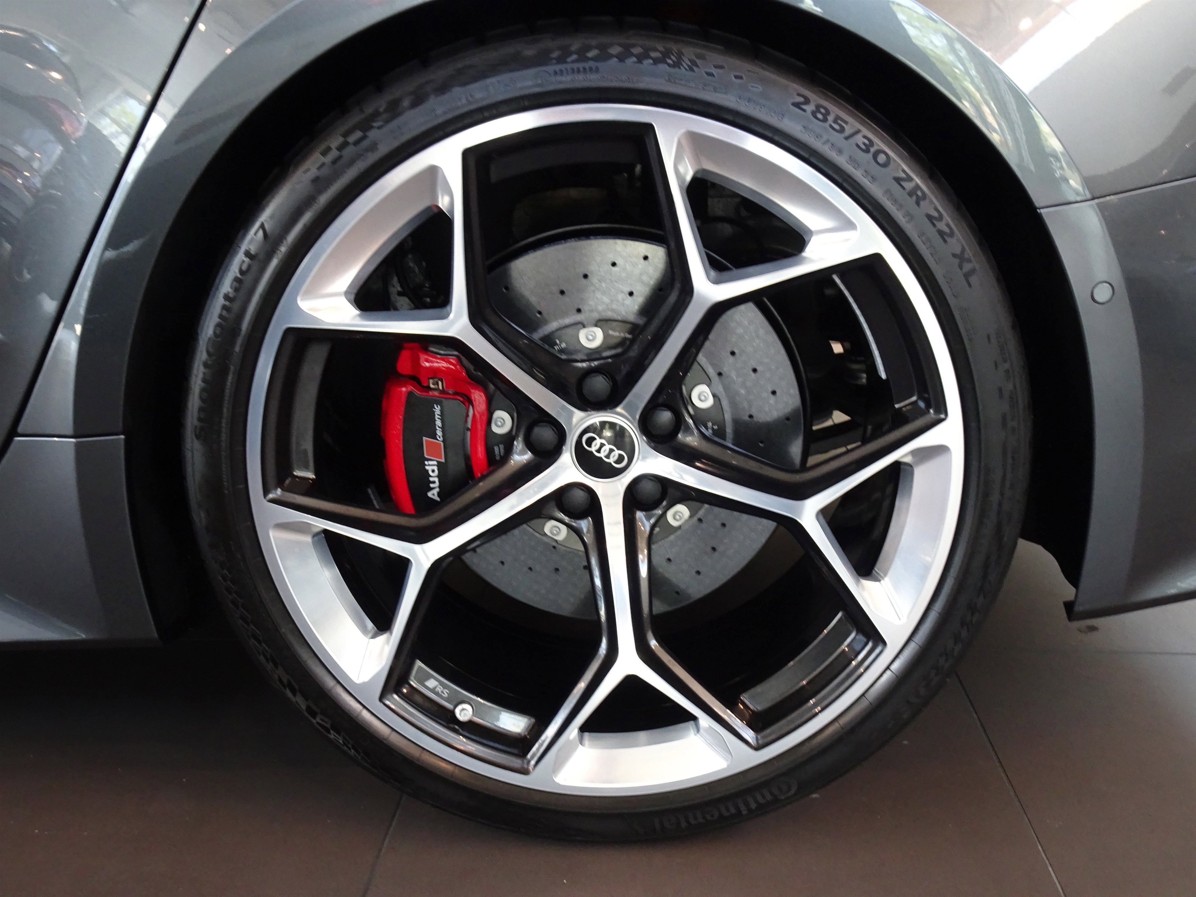 New 2025 Audi RS 7 Performance image 19