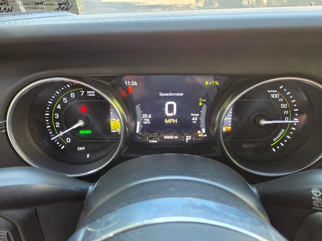 Used 2022 Jeep Wrangler Unlimited Sahara w/ Cold Weather Group AWD/4WD image 17