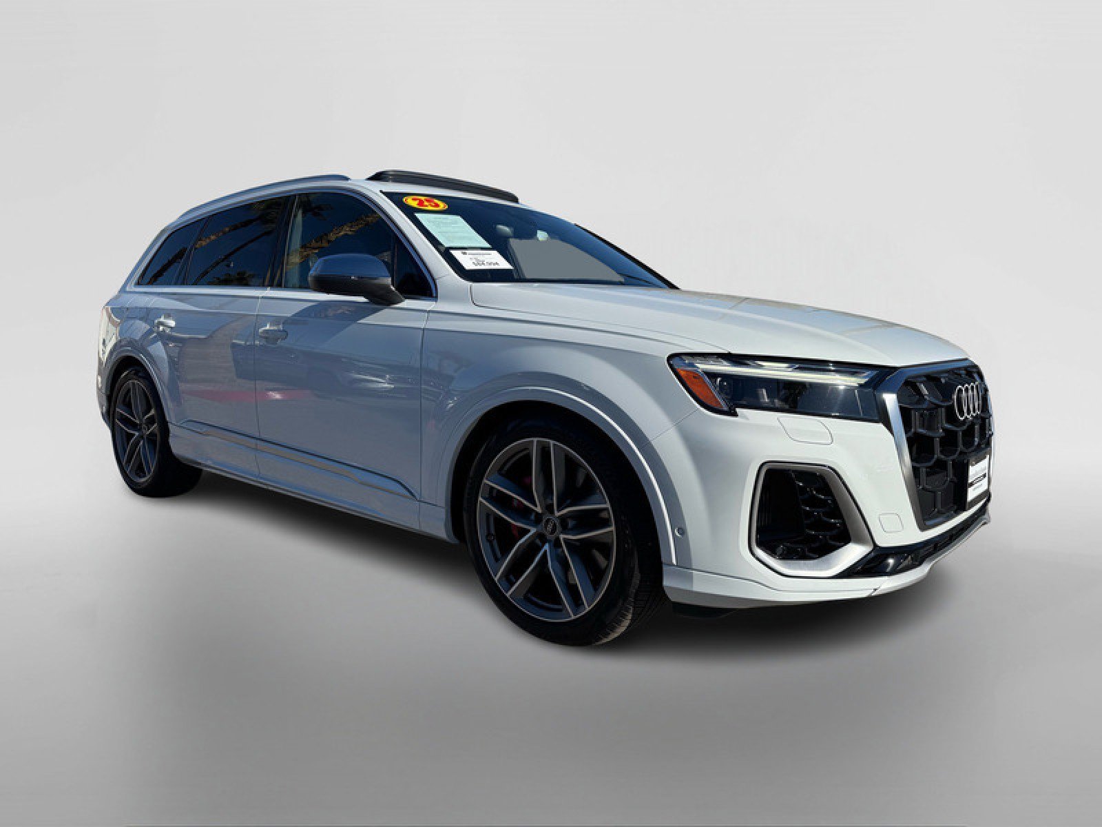 Used 2025 Audi SQ7 Premium Plus image 7