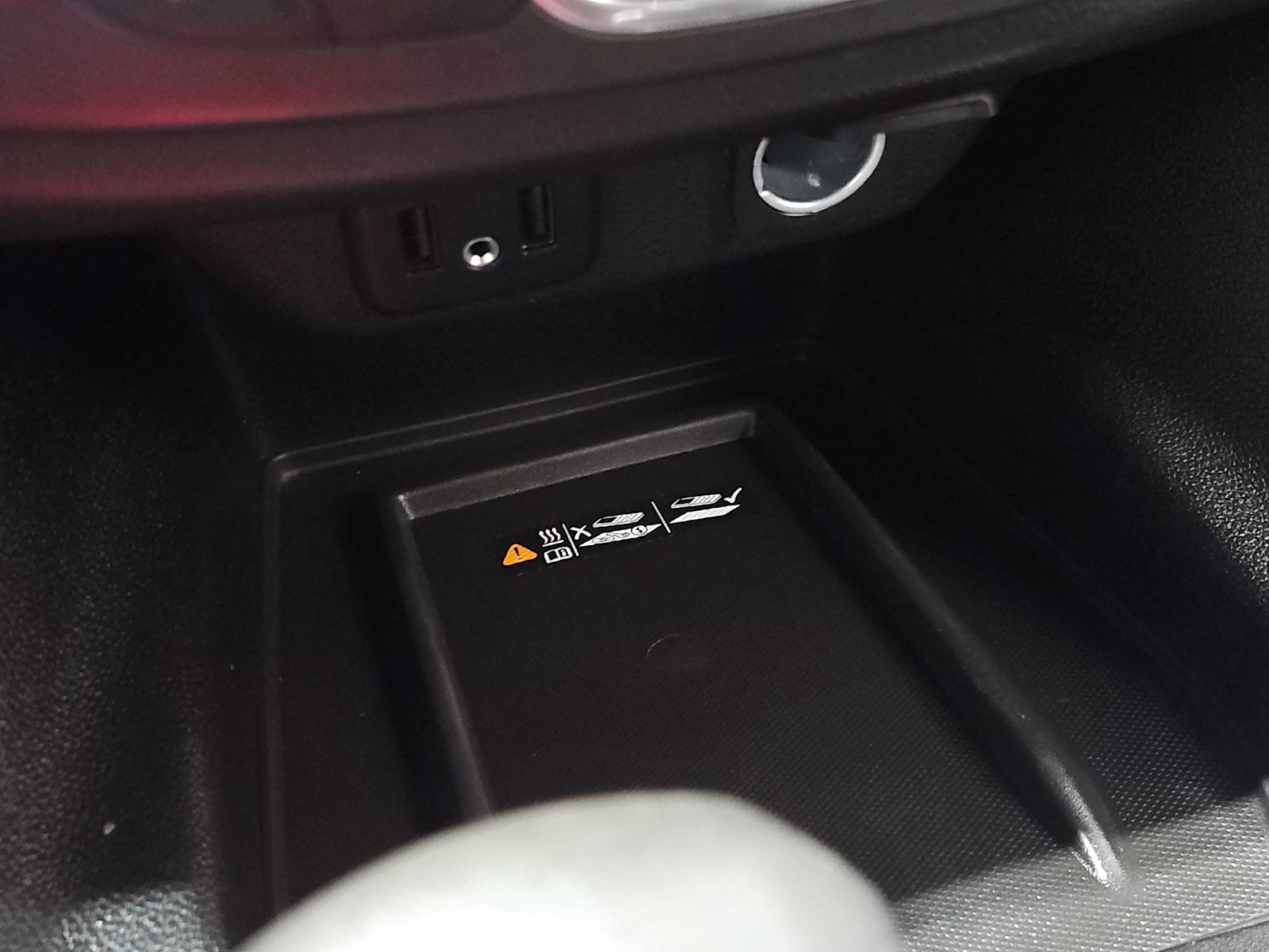 Used 2022 Chevrolet Traverse LT FWD image 21