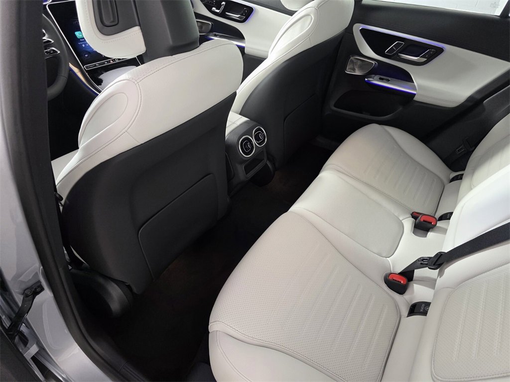 New 2026 Mercedes-Benz GLC 300 image 12