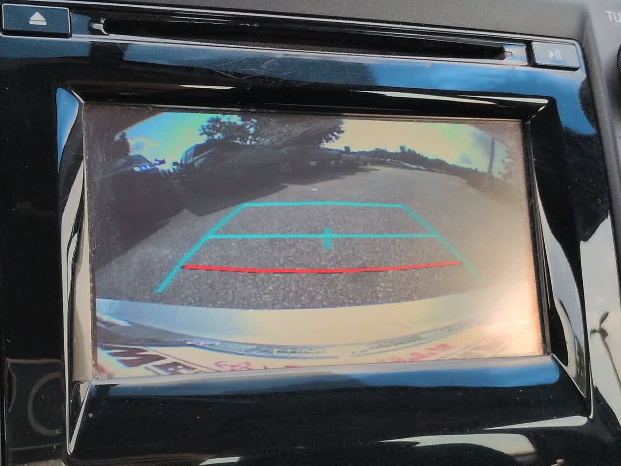Used 2015 Toyota Camry XSE FWD image 19