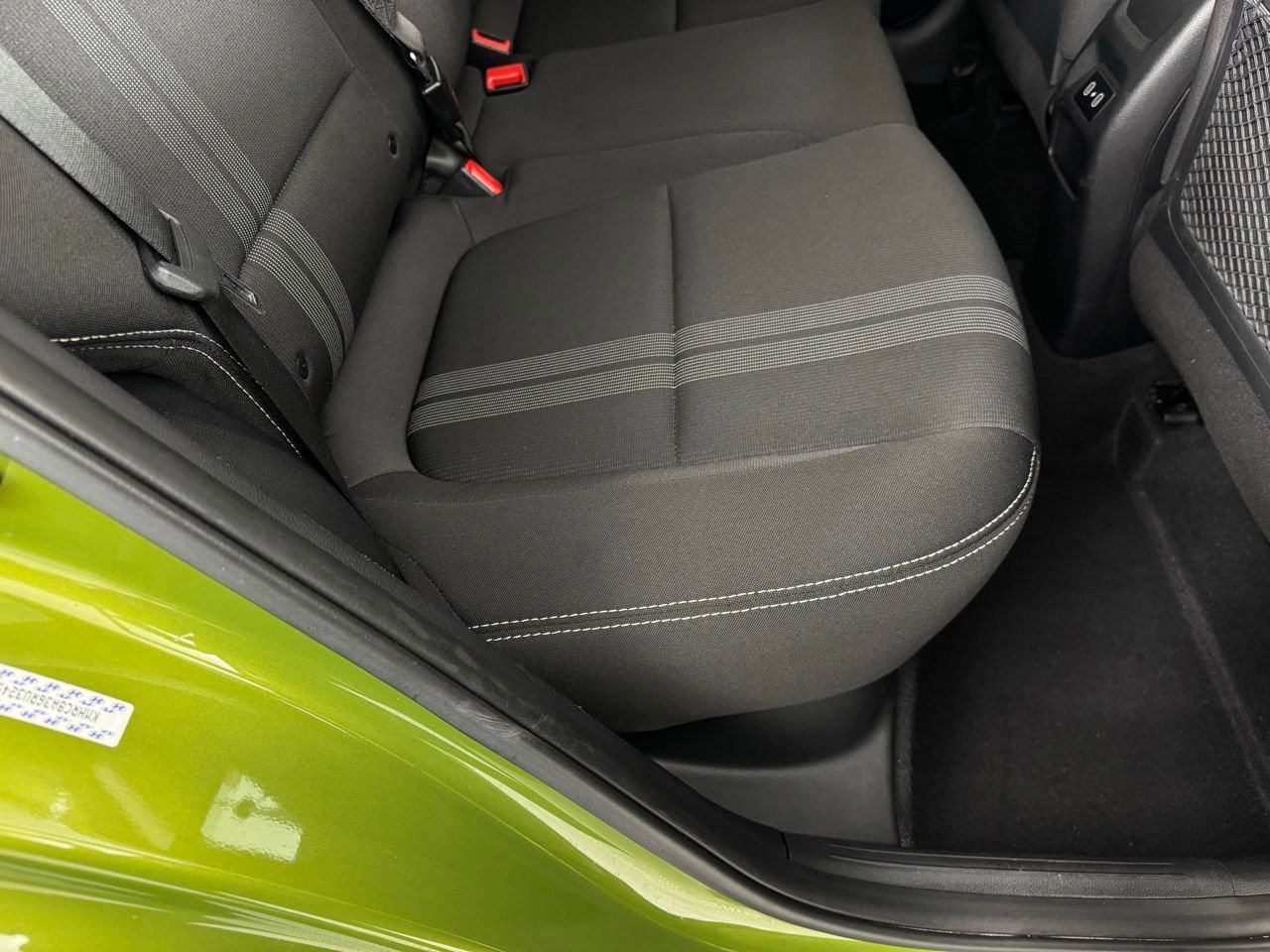 Used 2024 Hyundai Venue SEL image 29