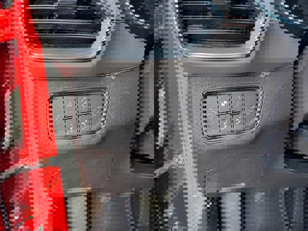 Used 2020 Hyundai Santa Fe Limited image 18