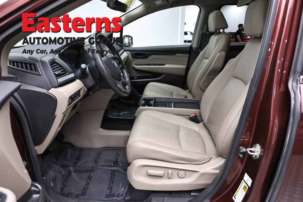 Used 2018 Honda Odyssey Touring image 14