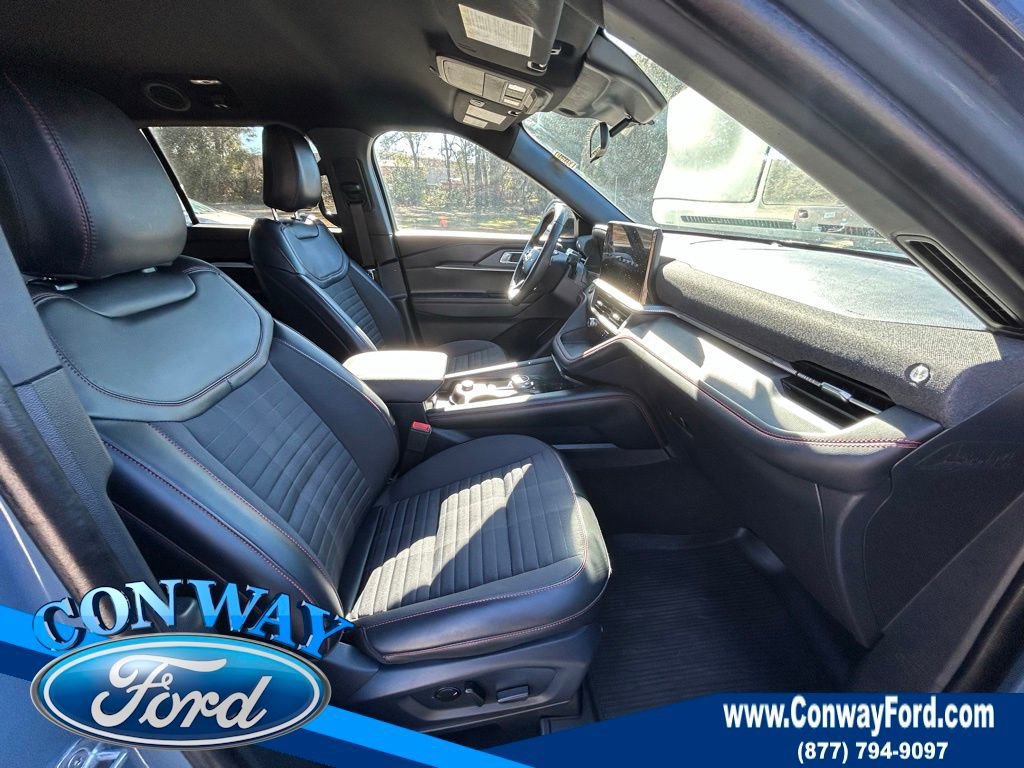 Used 2025 Ford Explorer ST-Line image 26