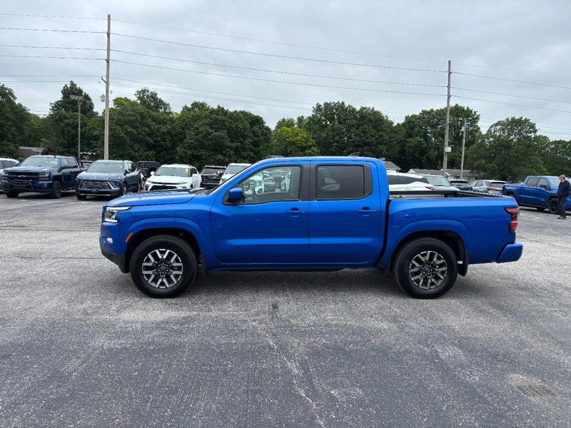 Used 2024 Nissan Frontier SL w/ Technology Package RWD image 2