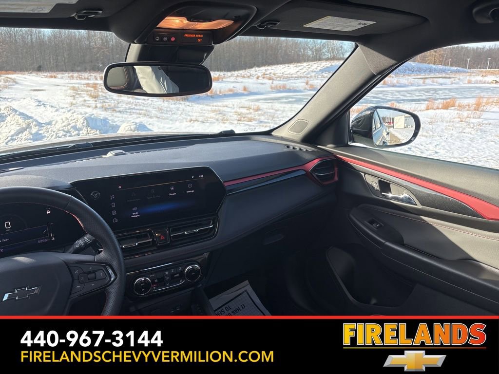 Used 2024 Chevrolet TrailBlazer RS w/ Convenience Package image 45