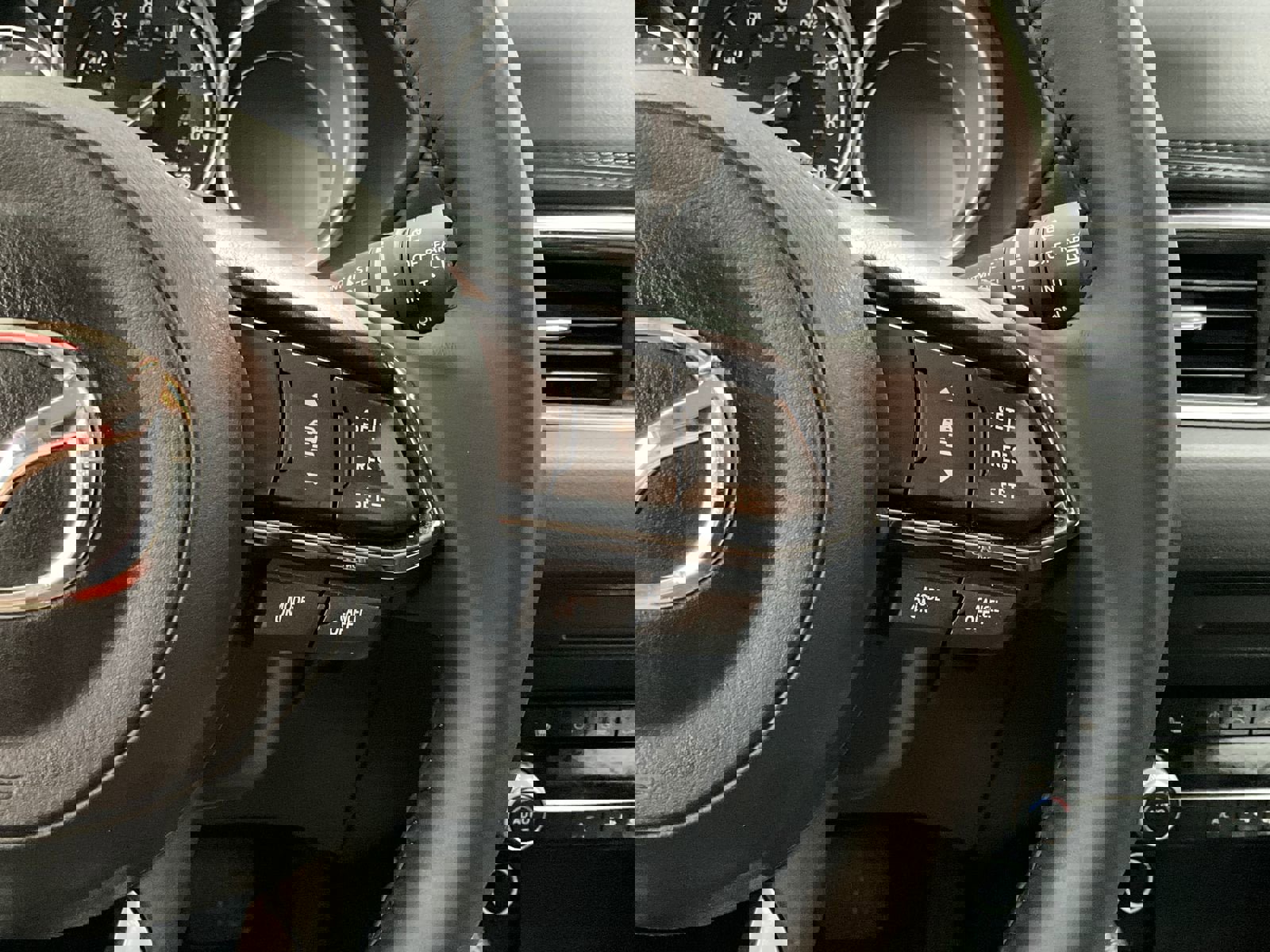 Used 2025 MAZDA CX-5 AWD 2.5 S w/ Preferred Package image 19