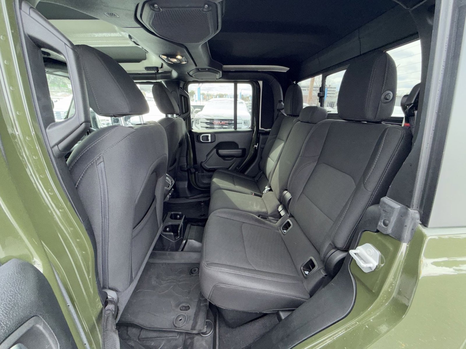 Used 2021 Jeep Gladiator Willys image 23