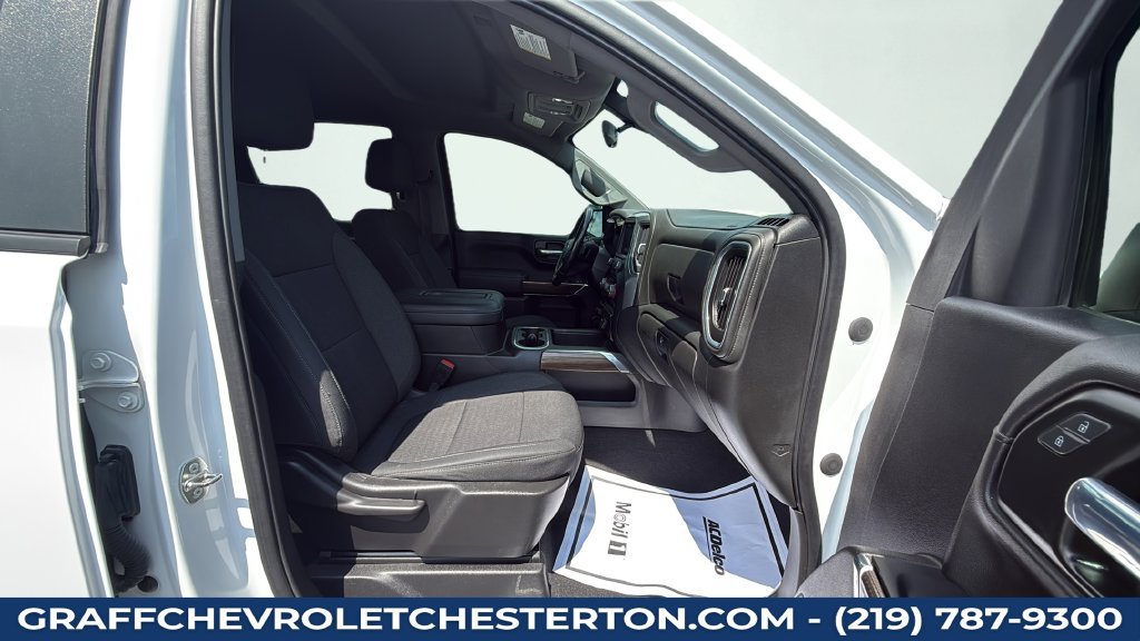 Used 2021 Chevrolet Silverado 1500 LT Trail Boss w/ Bed Protection Package AWD/4WD image 44