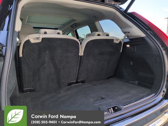 Used 2023 Volvo XC90 B5 Plus w/ Protection Package Premier AWD/4WD image 29