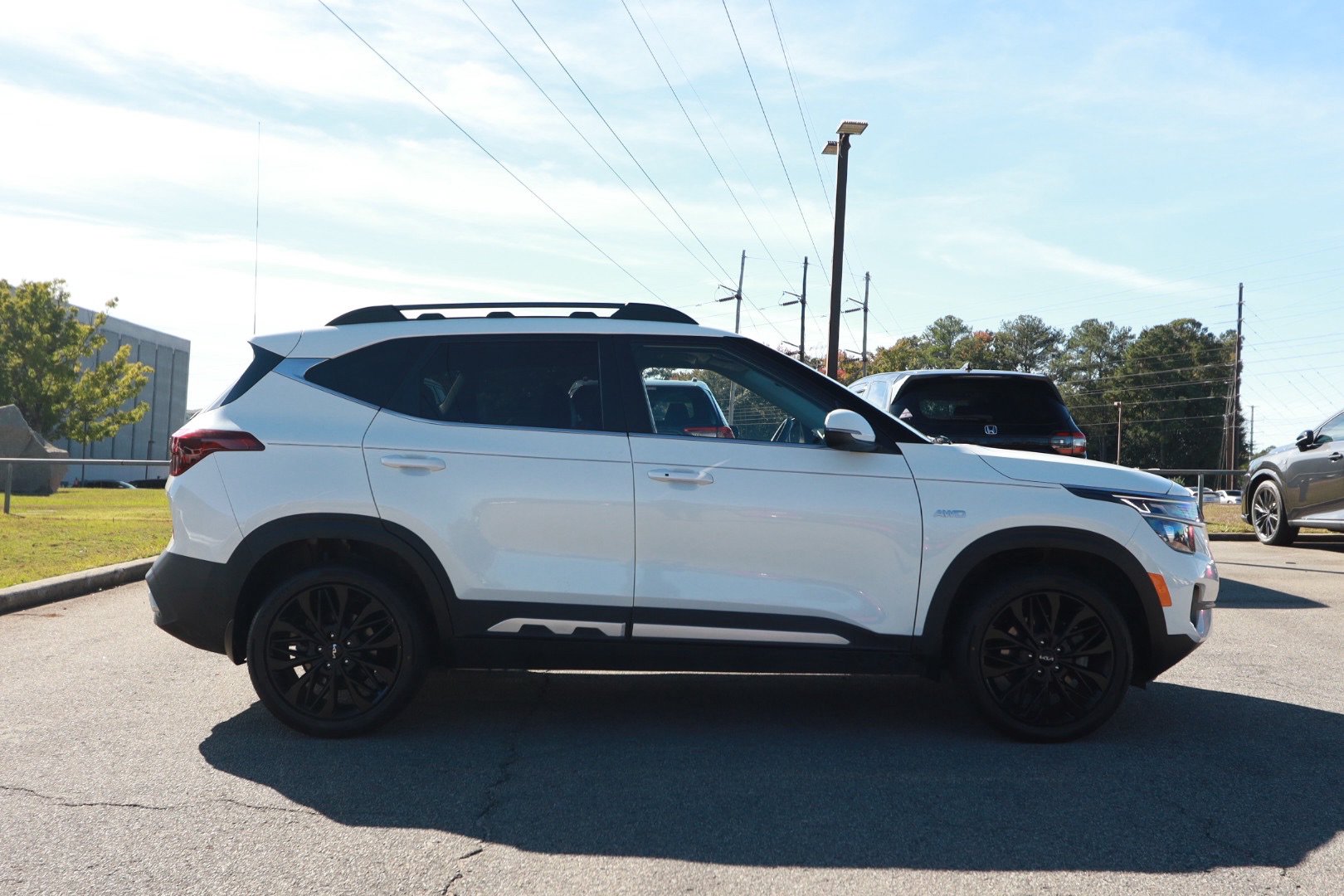 Used 2022 Kia Seltos Nightfall Edition AWD/4WD image 6