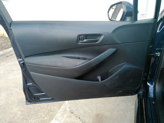 Used 2022 Toyota Corolla LE FWD image 11