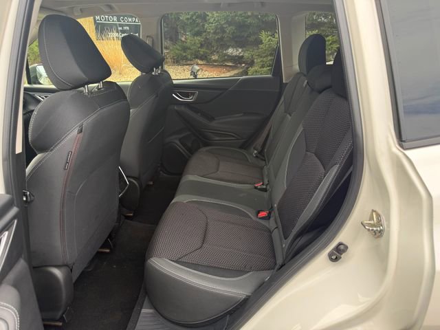 Used 2019 Subaru Forester Premium image 7