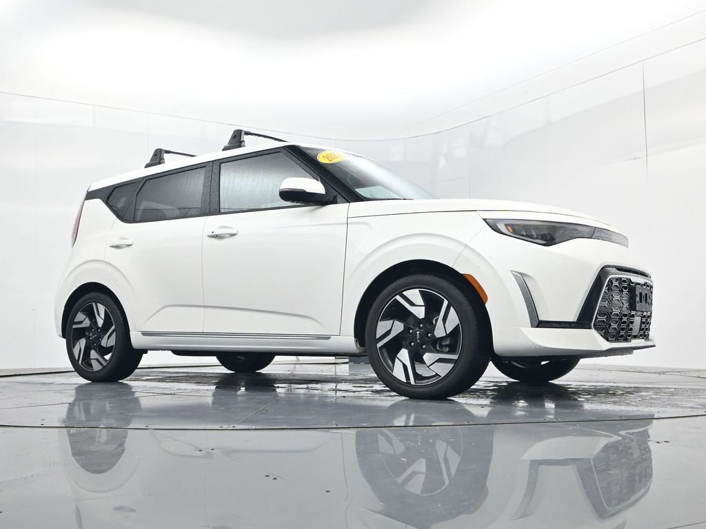 Certified 2023 Kia Soul GT-Line w/ GT-Line Technology Package FWD image 39
