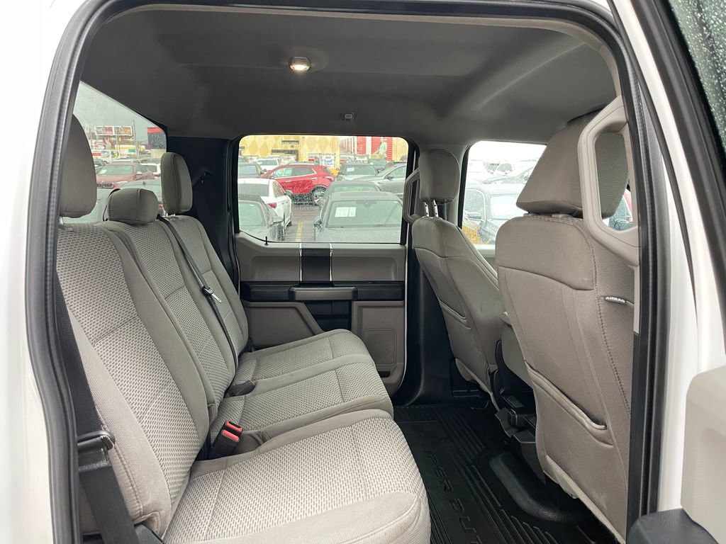 Used 2021 Ford F250 XLT w/ FX4 Off-Road Package image 28