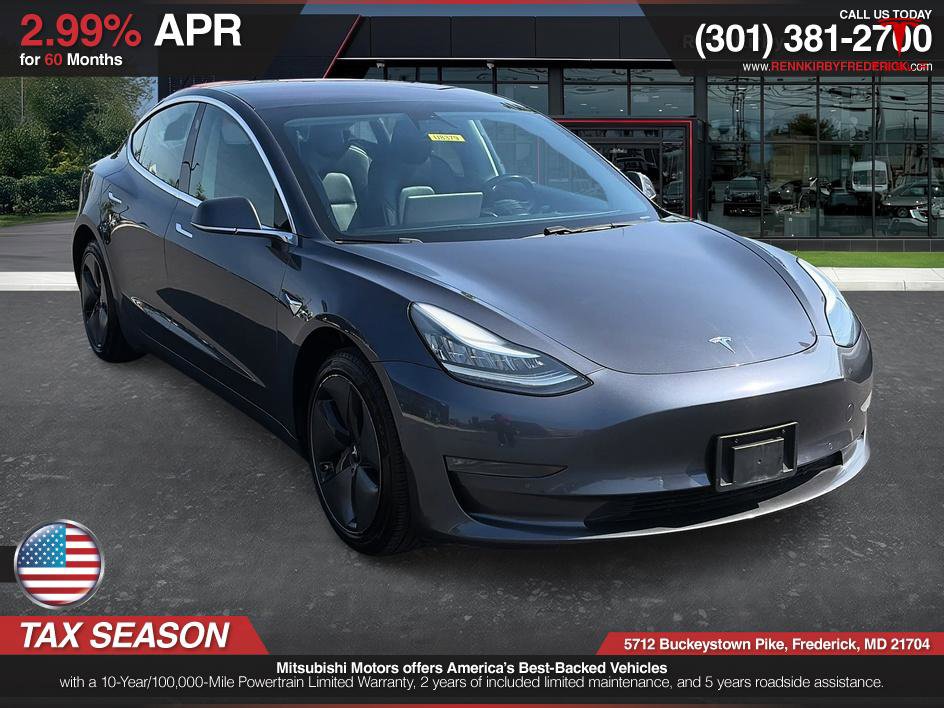 Used 2018 Tesla Model 3 Performance image 1