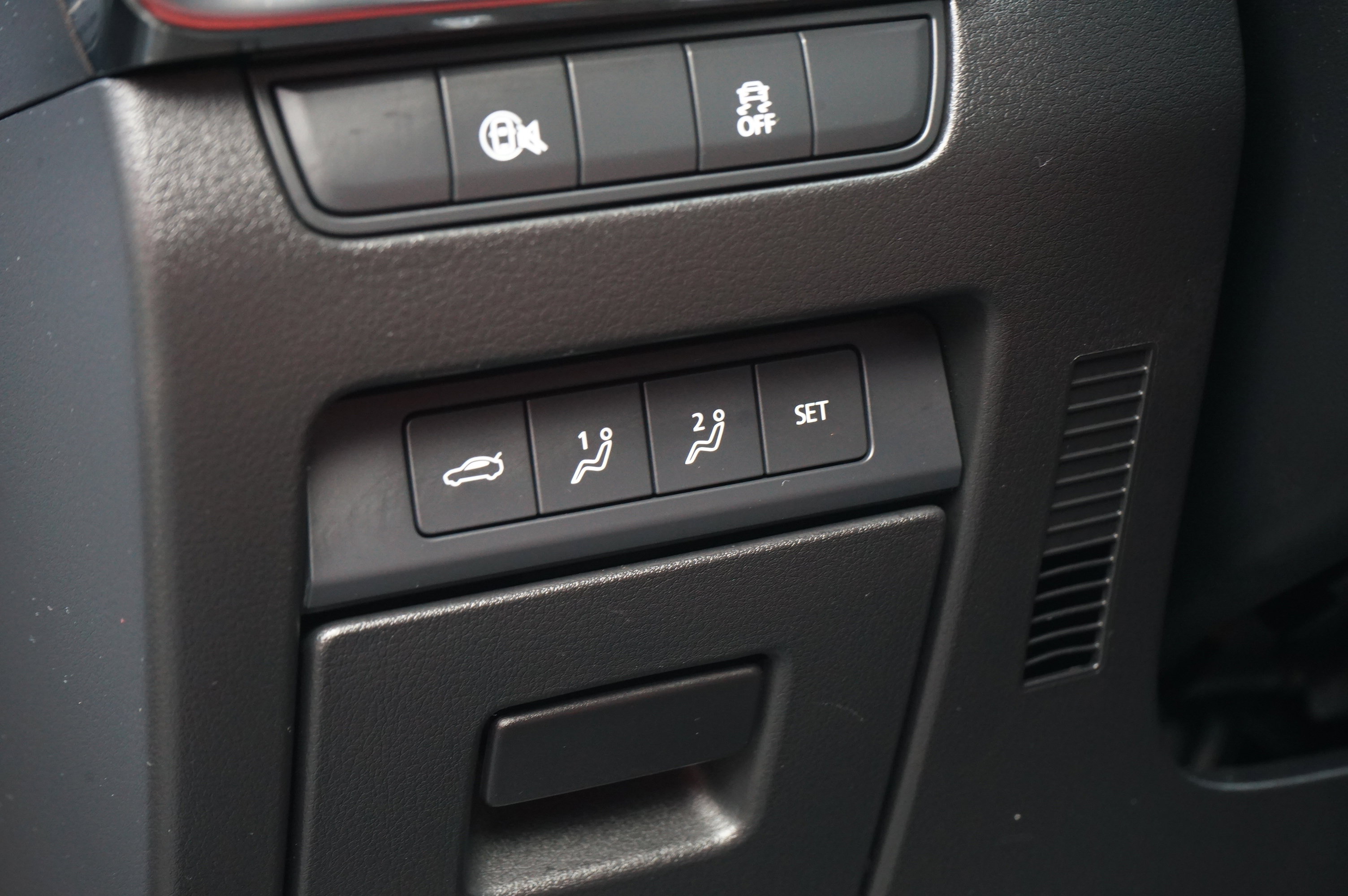 Certified 2025 MAZDA MAZDA3 s image 22