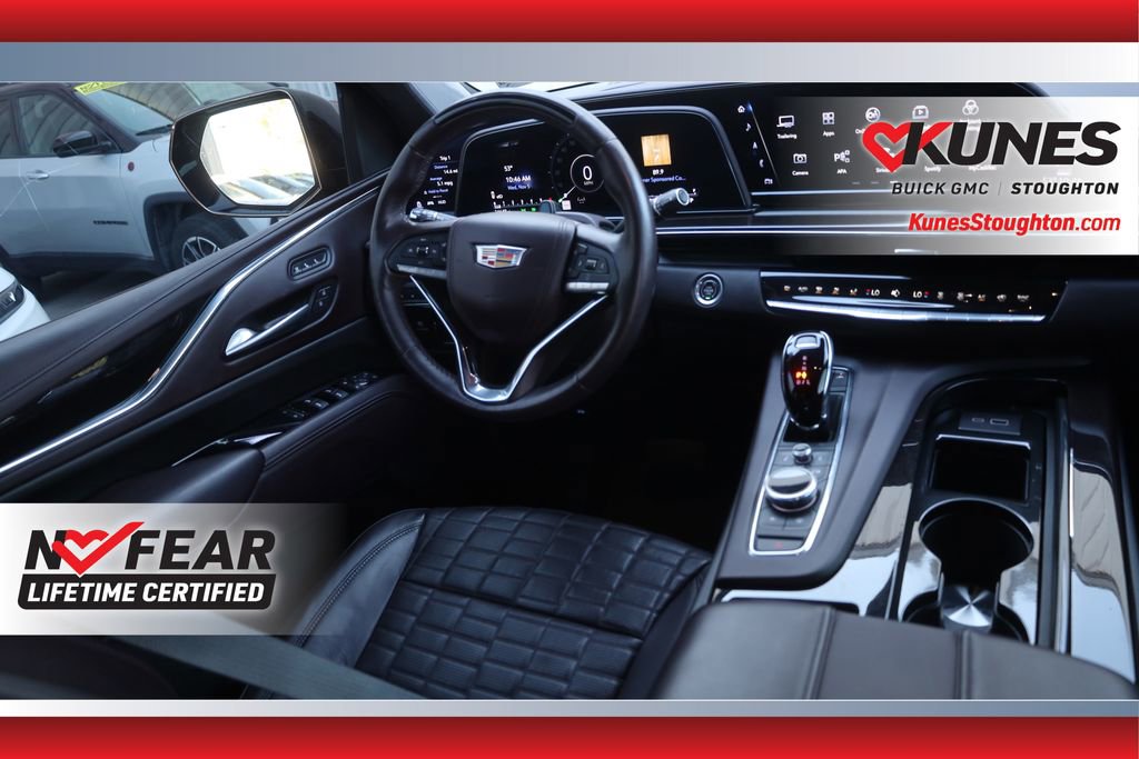 Used 2024 Cadillac Escalade ESV Sport Platinum w/ LPO, ONYX Package image 15