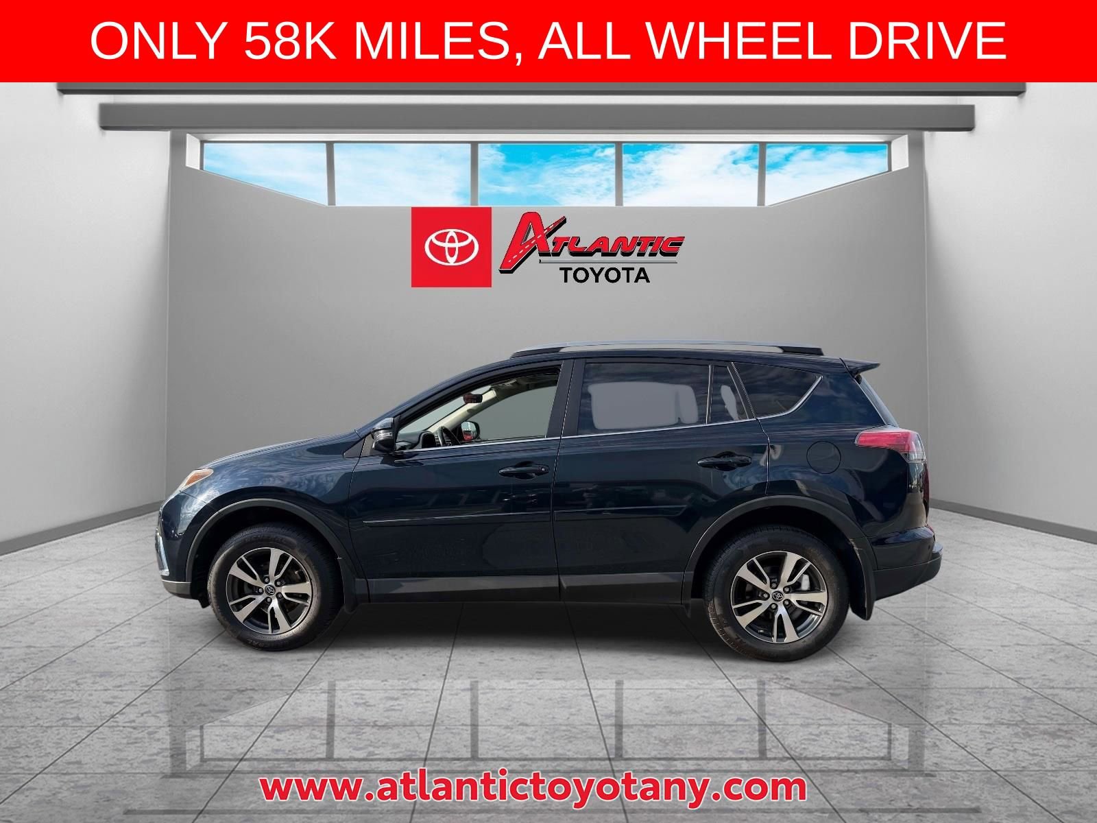 Used 2018 Toyota RAV4 XLE w/ Plus Extra Value Package AWD/4WD image 5
