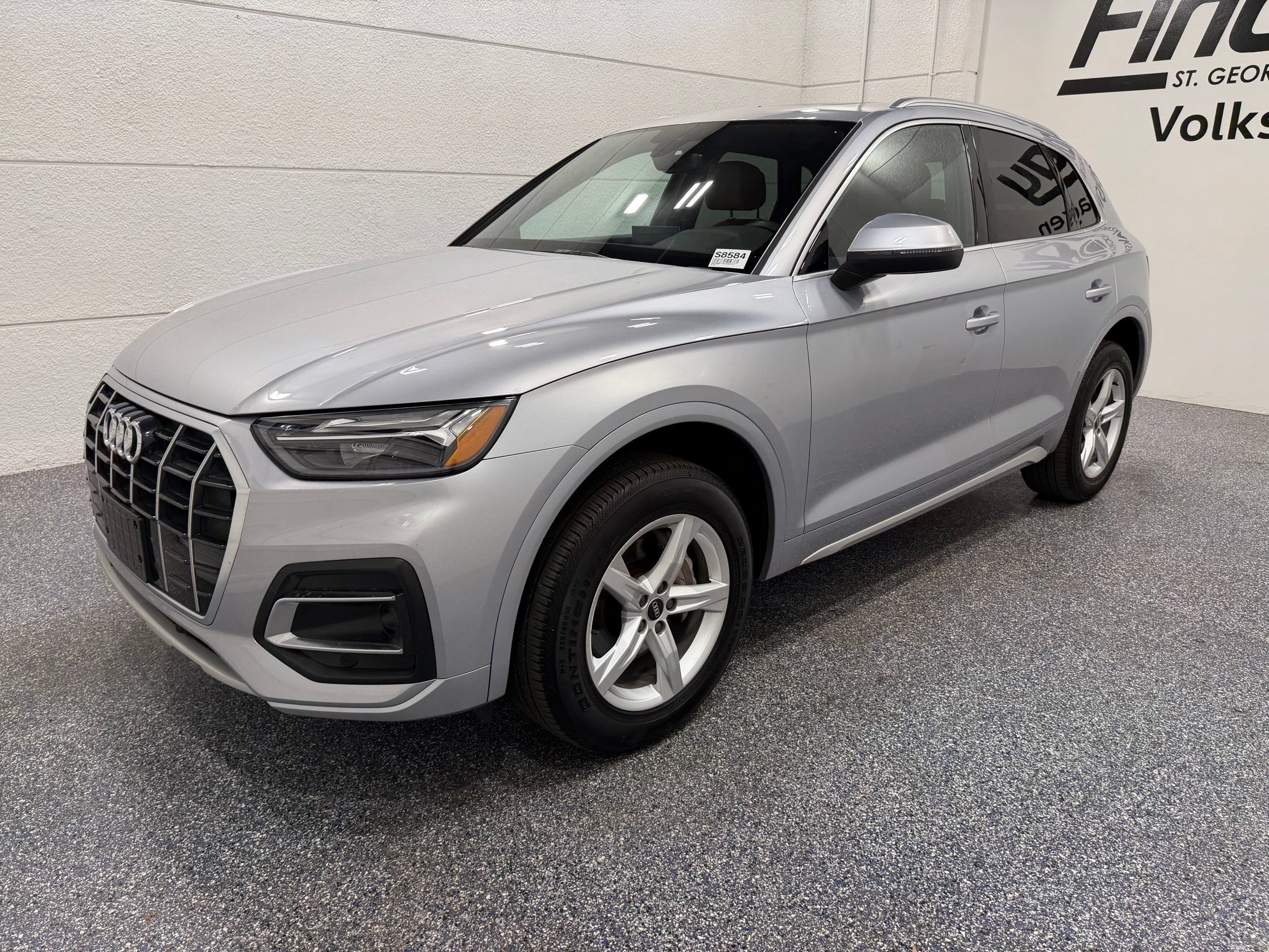 Used 2023 Audi Q5 2.0T Premium w/ Convenience Package