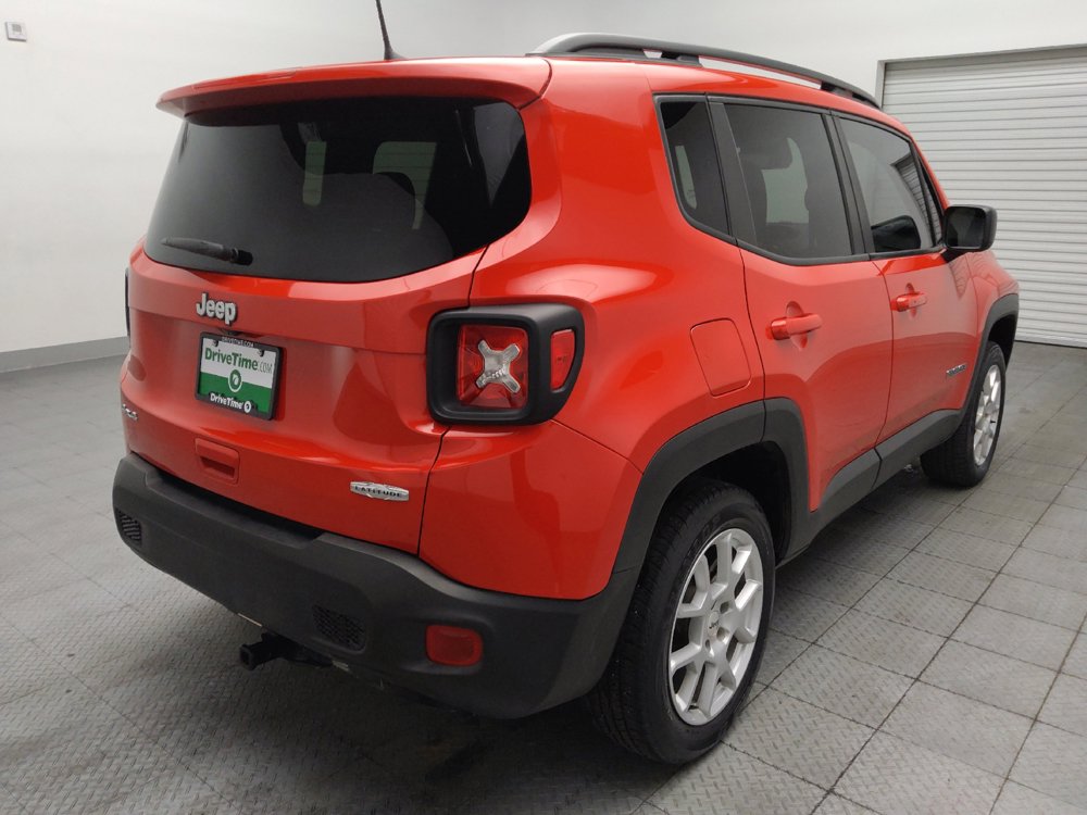 Used 2022 Jeep Renegade Latitude w/ Convenience Group AWD/4WD image 9