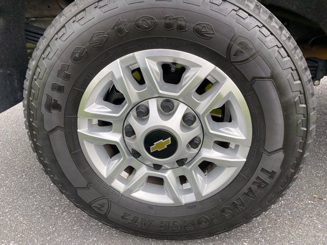Used 2021 Chevrolet Silverado 2500 LT w/ Convenience Package AWD/4WD image 30