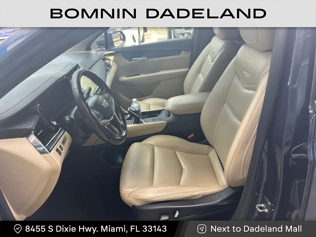 Used 2018 Cadillac XT5 FWD w/ LPO, Wheel Lock Package image 4