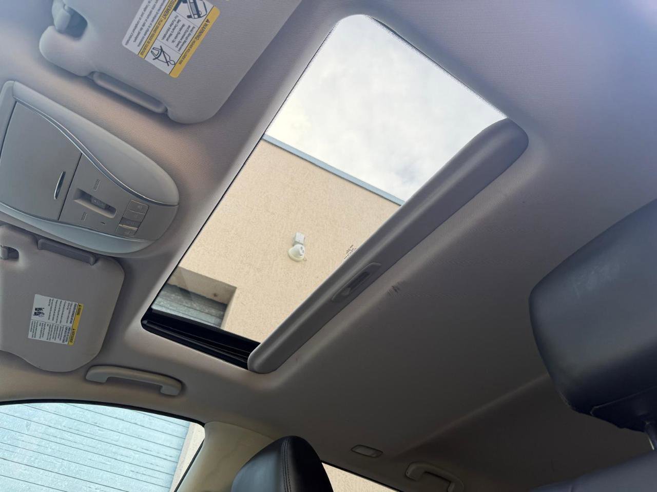 Used 2014 INFINITI QX60 FWD w/ Cargo Package image 18