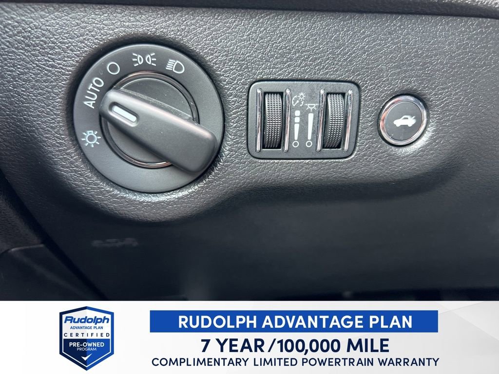 Used 2023 Dodge Charger SXT w/ Cold Weather Package image 41