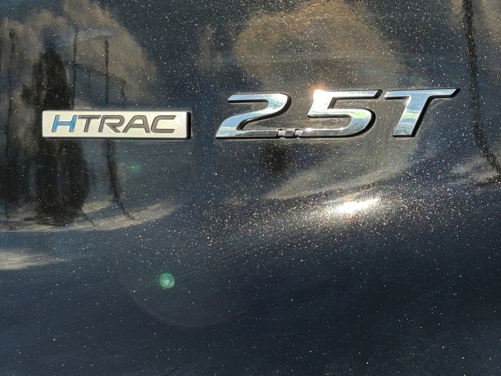 Certified 2021 Hyundai Santa Fe Limited w/ Cargo Package image 8