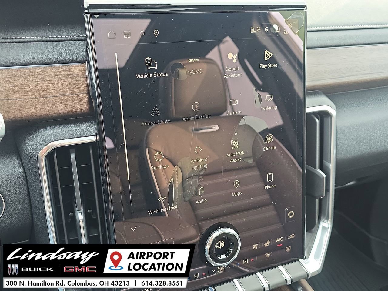 New 2026 GMC Acadia Denali Ultimate w/ LPO, Floor Liner Package image 14