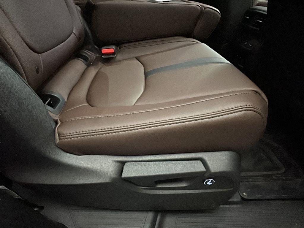 New 2026 Honda Pilot Touring image 17