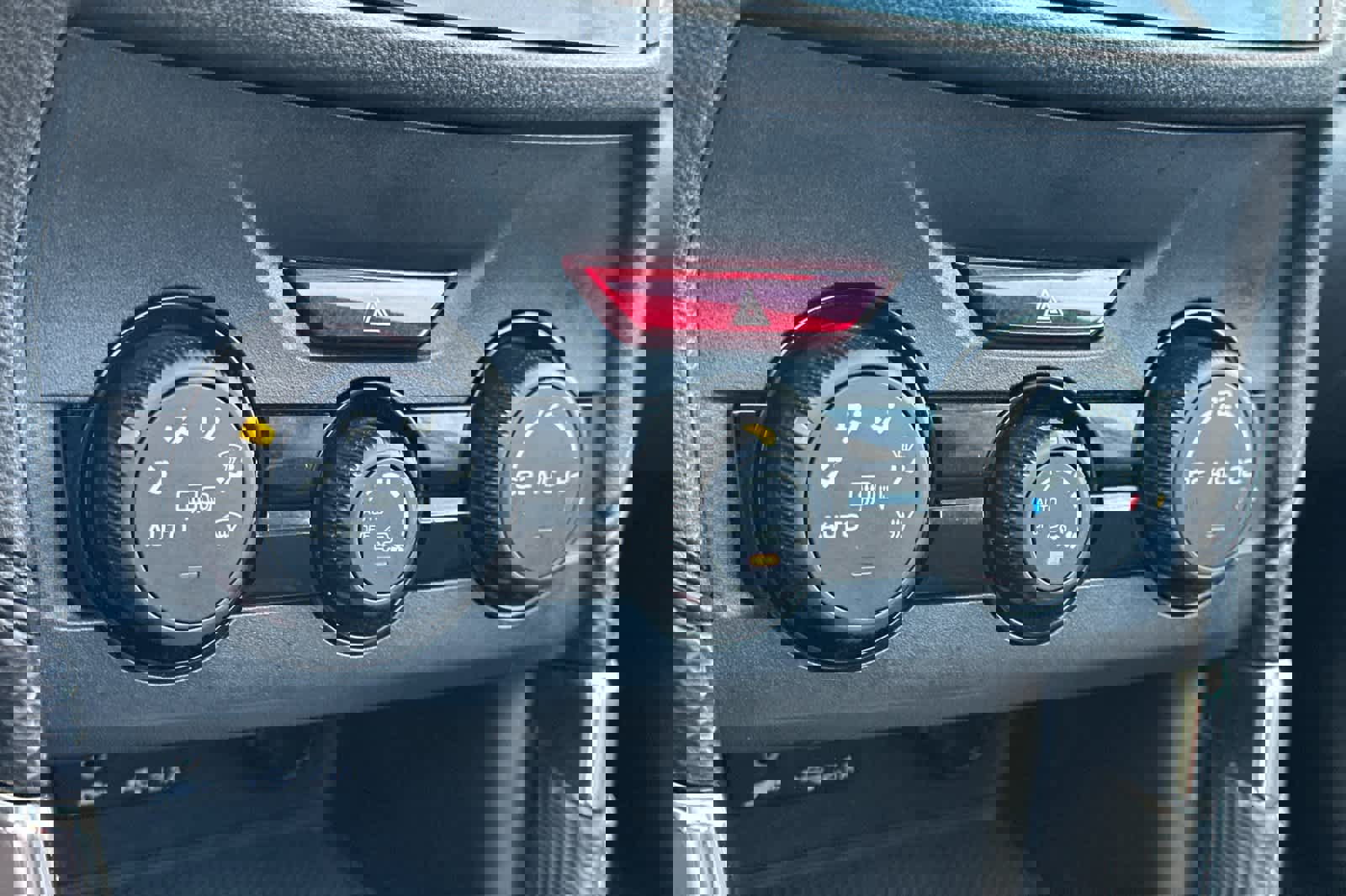 Used 2024 Subaru Forester Premium AWD/4WD image 20