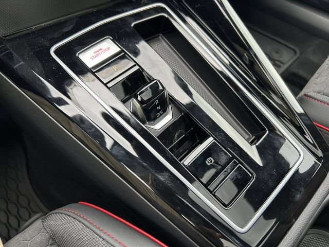 New 2026 Volkswagen GTI SE FWD image 16